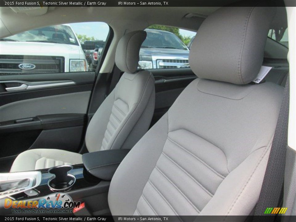 2015 Ford Fusion S Tectonic Silver Metallic / Earth Gray Photo #12