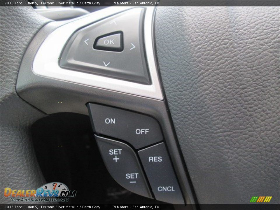 2015 Ford Fusion S Tectonic Silver Metallic / Earth Gray Photo #18