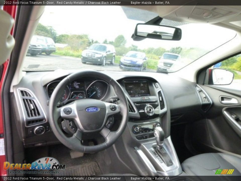 Dashboard of 2012 Ford Focus Titanium 5-Door Photo #14