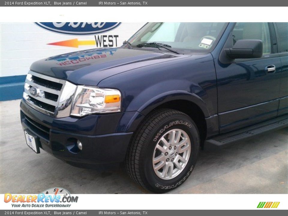 2014 Ford Expedition XLT Blue Jeans / Camel Photo #2
