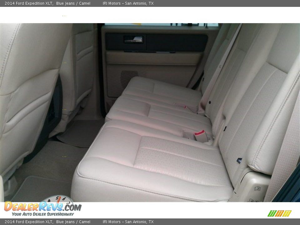 2014 Ford Expedition XLT Blue Jeans / Camel Photo #17