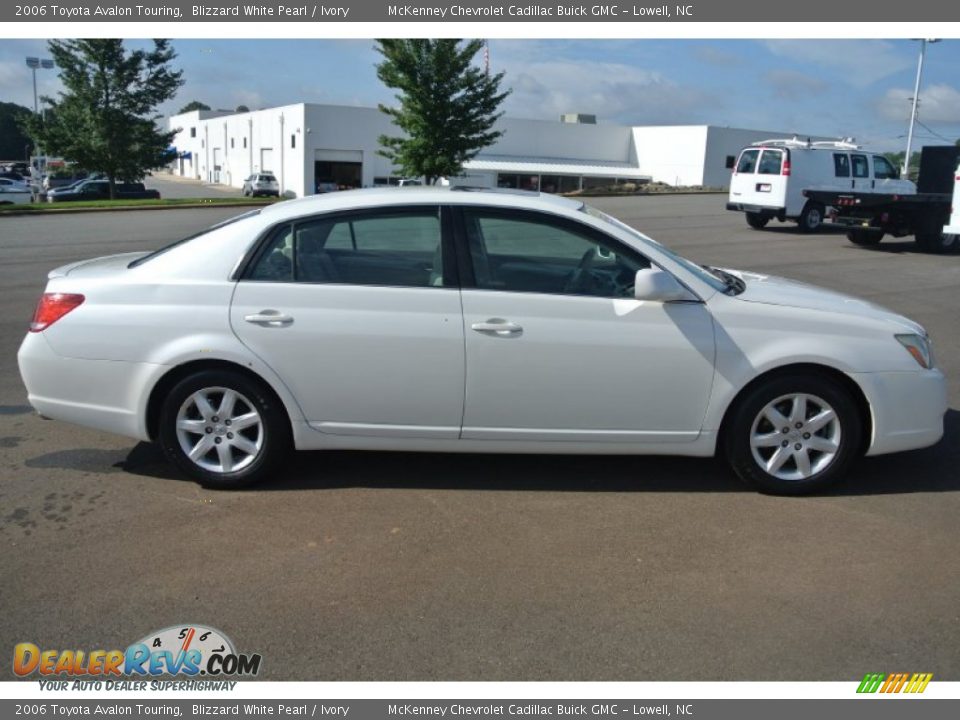 2006 Toyota Avalon Touring Blizzard White Pearl / Ivory Photo #6
