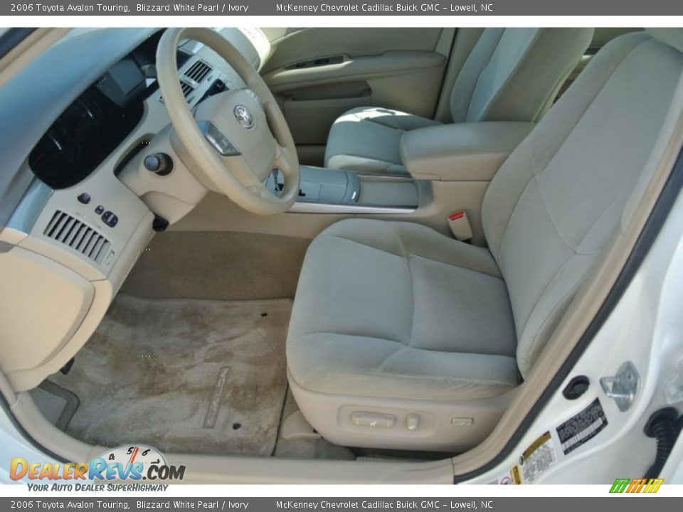 2006 Toyota Avalon Touring Blizzard White Pearl / Ivory Photo #8