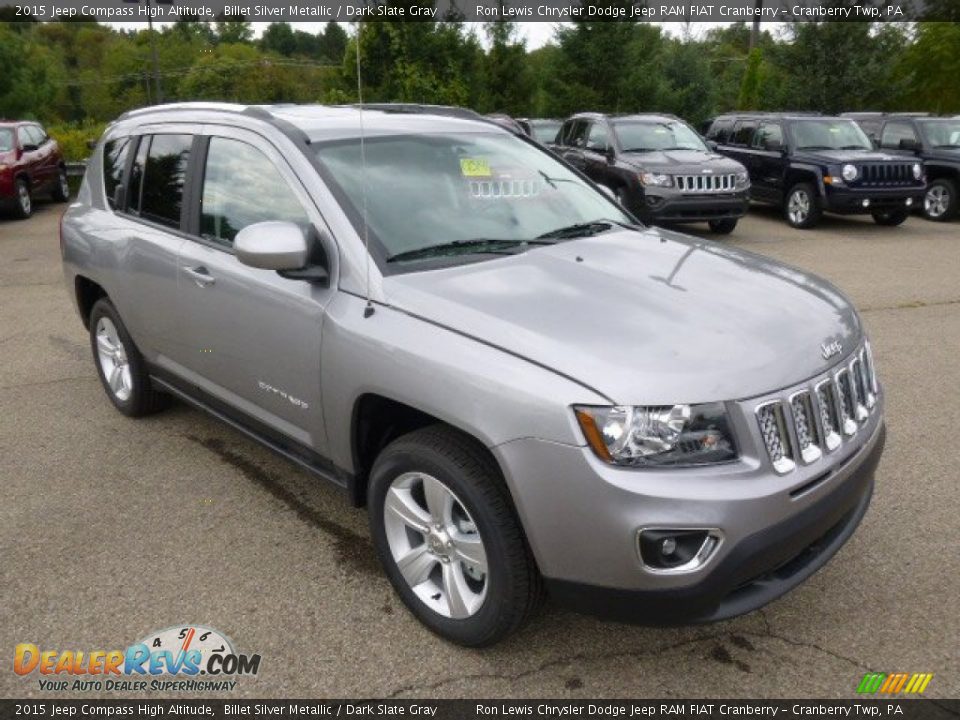 Front 3/4 View of 2015 Jeep Compass High Altitude Photo #4