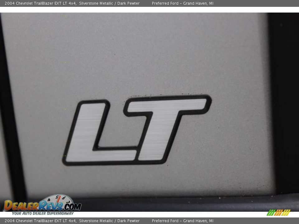 2004 Chevrolet TrailBlazer EXT LT 4x4 Silverstone Metallic / Dark Pewter Photo #15