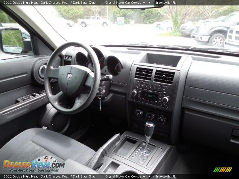 2011 Dodge Nitro Heat Dark Charcoal Pearl / Dark Slate Gray Photo #12