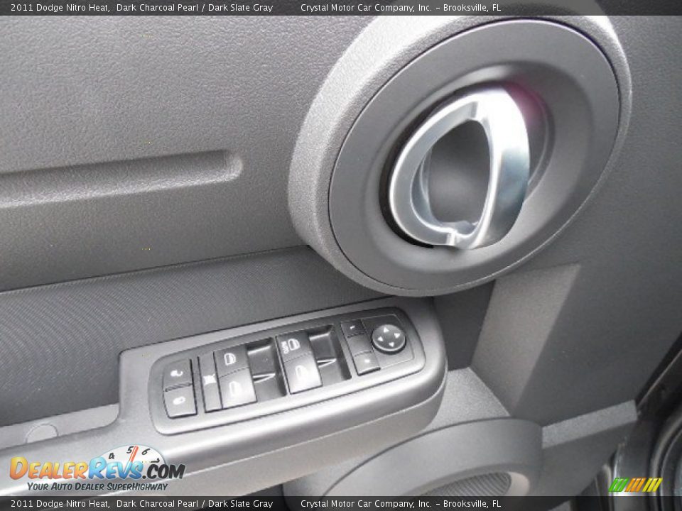 2011 Dodge Nitro Heat Dark Charcoal Pearl / Dark Slate Gray Photo #18