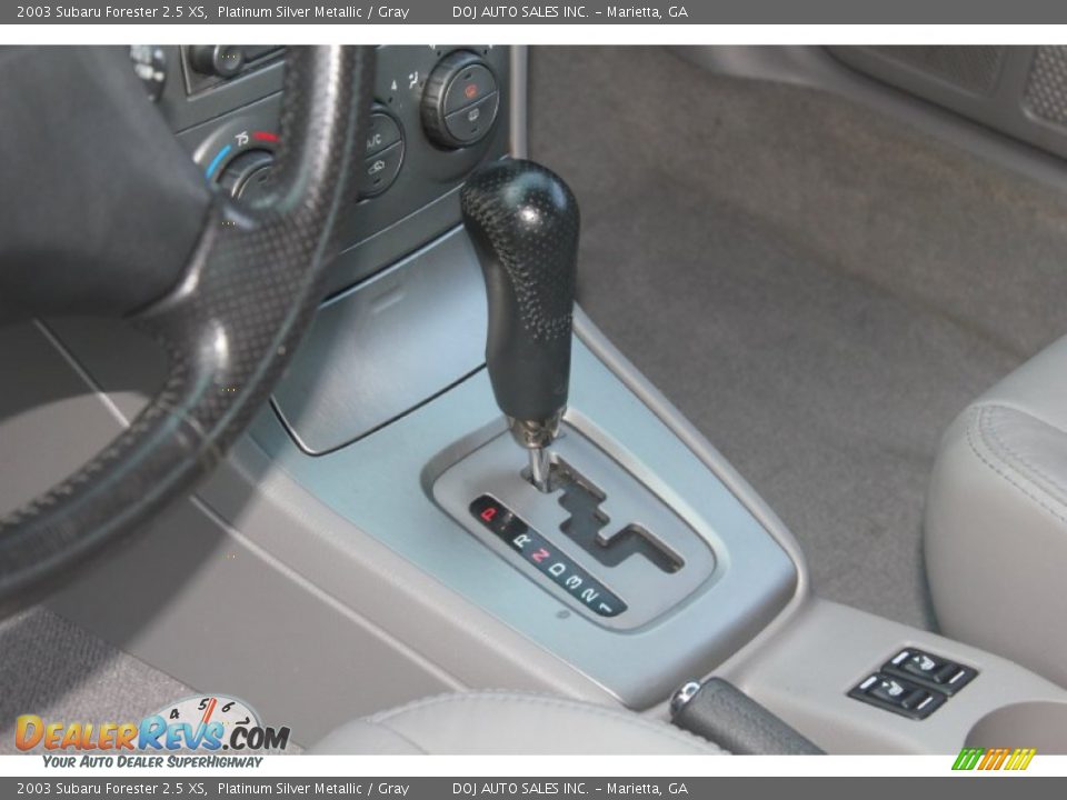 2003 Subaru Forester 2.5 XS Platinum Silver Metallic / Gray Photo #31