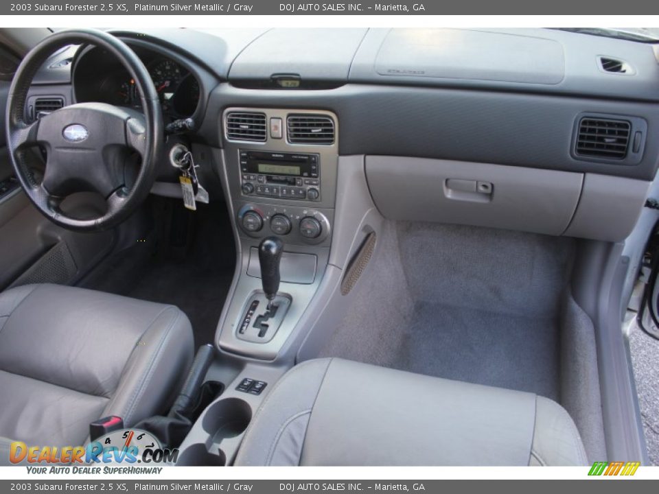 2003 Subaru Forester 2.5 XS Platinum Silver Metallic / Gray Photo #32