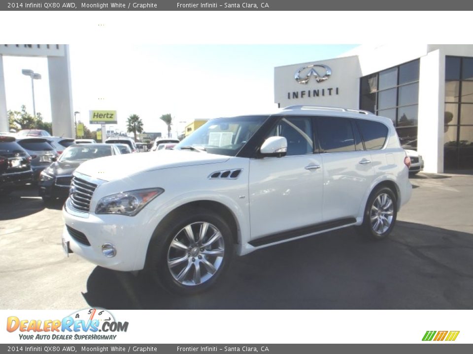 Front 3/4 View of 2014 Infiniti QX80 AWD Photo #1