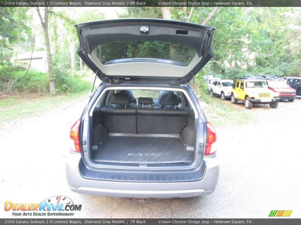2009 Subaru Outback 2.5i Limited Wagon Diamond Gray Metallic / Off Black Photo #11