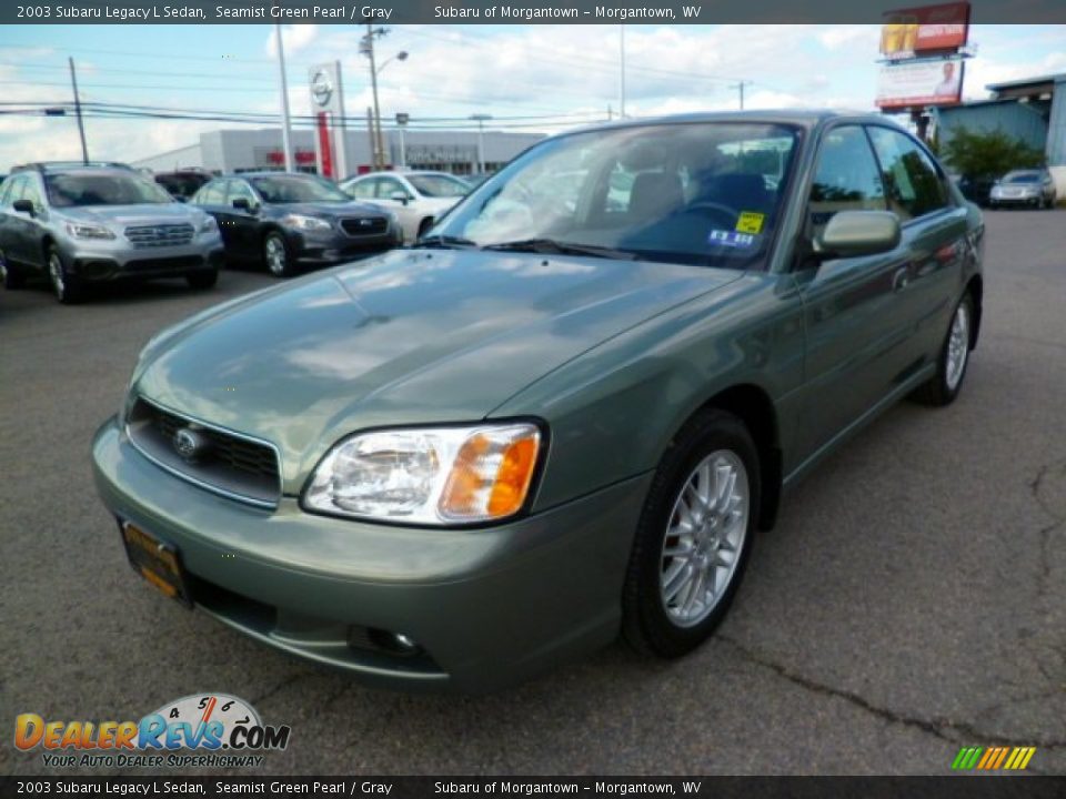 Front 3/4 View of 2003 Subaru Legacy L Sedan Photo #3