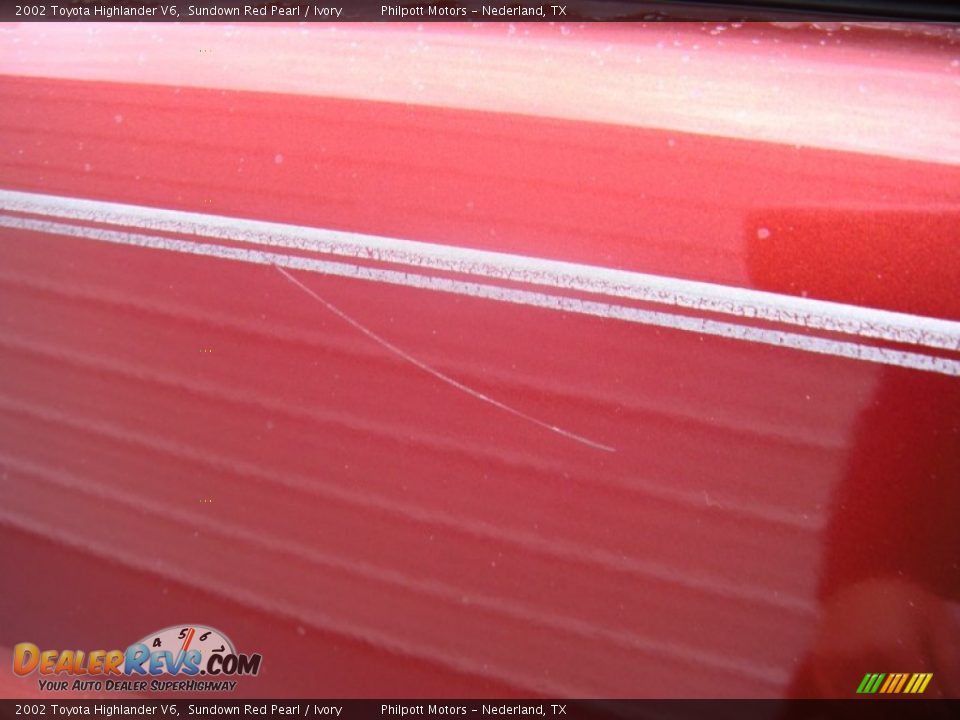 2002 Toyota Highlander V6 Sundown Red Pearl / Ivory Photo #19