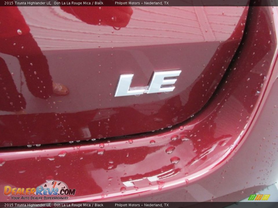 2015 Toyota Highlander LE Logo Photo #16