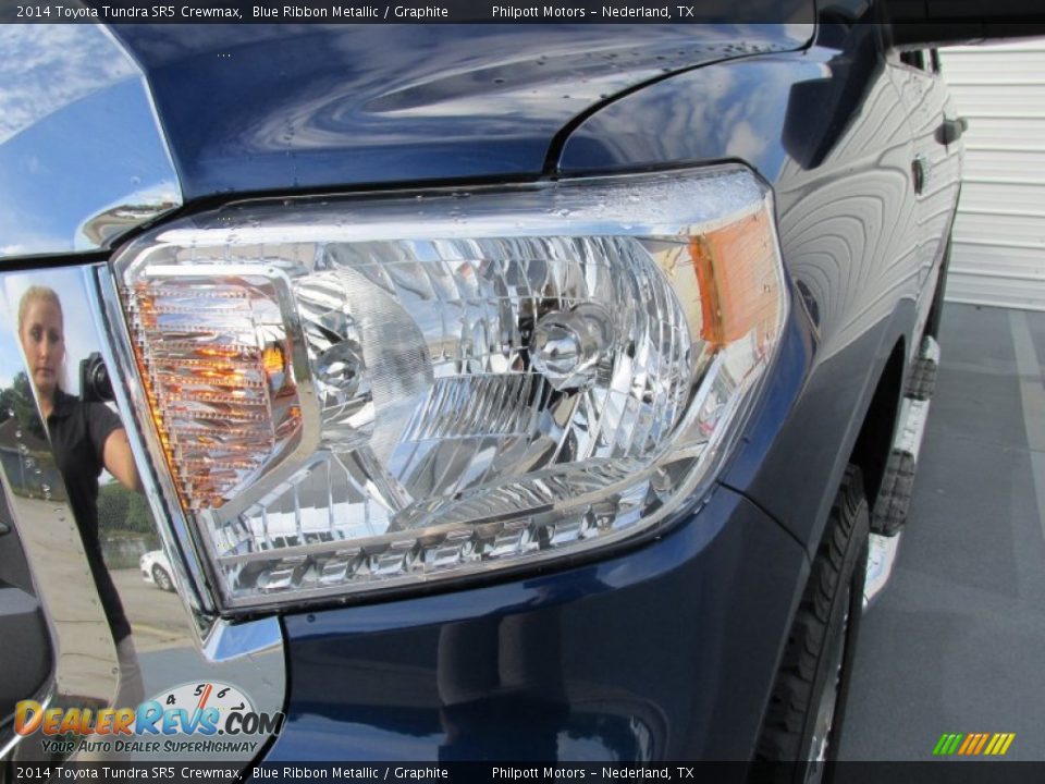 2014 Toyota Tundra SR5 Crewmax Blue Ribbon Metallic / Graphite Photo #9
