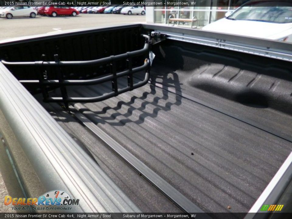 2015 Nissan Frontier SV Crew Cab 4x4 Night Armor / Steel Photo #12