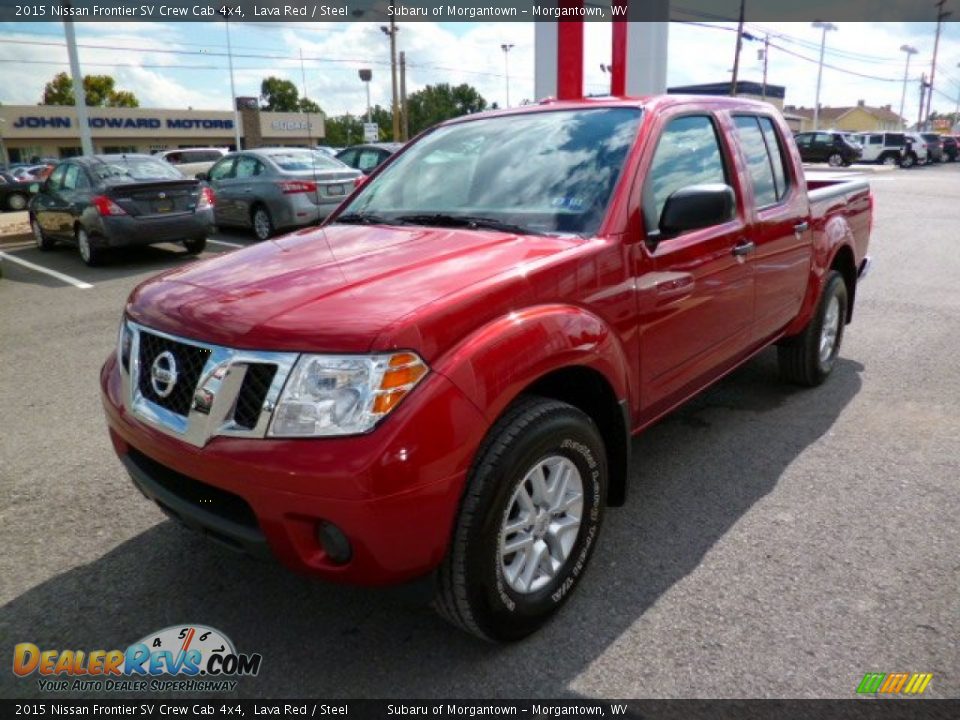 Front 3/4 View of 2015 Nissan Frontier SV Crew Cab 4x4 Photo #3