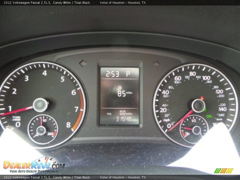 2012 Volkswagen Passat 2.5L S Candy White / Titan Black Photo #28