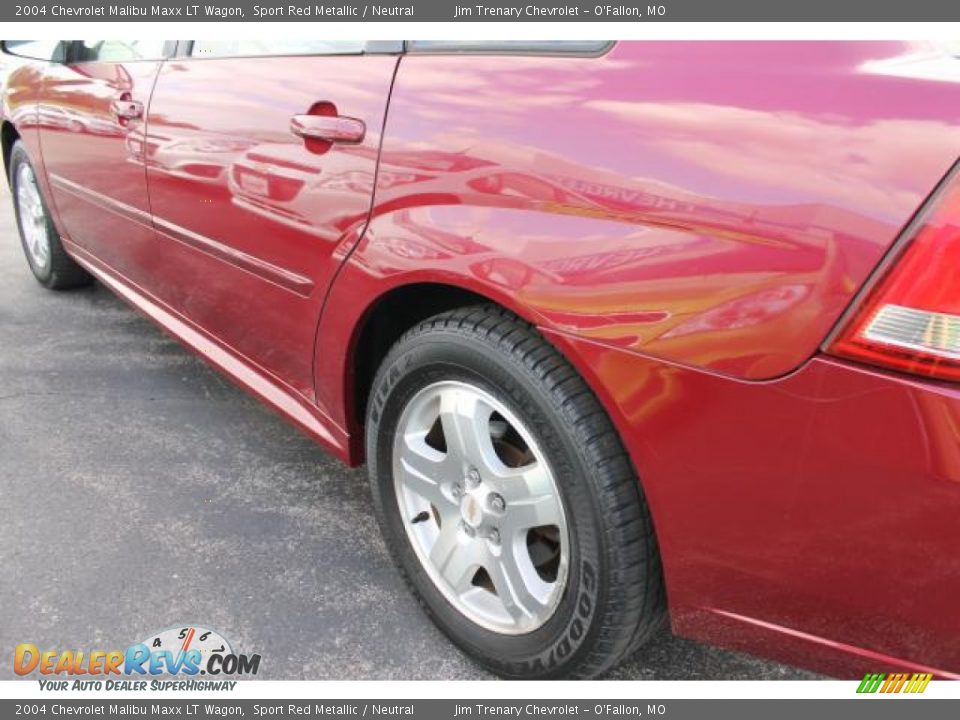 2004 Chevrolet Malibu Maxx LT Wagon Sport Red Metallic / Neutral Photo #4
