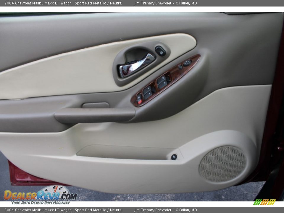 2004 Chevrolet Malibu Maxx LT Wagon Sport Red Metallic / Neutral Photo #15