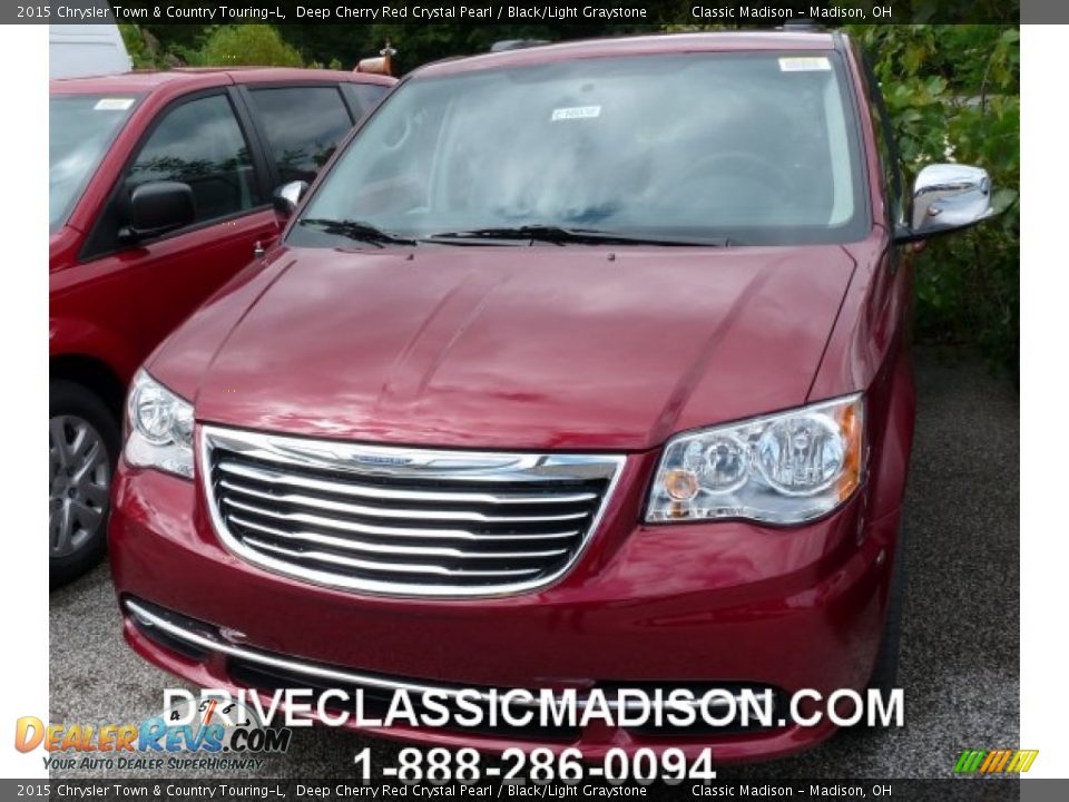 2015 Chrysler Town & Country Touring-L Deep Cherry Red Crystal Pearl / Black/Light Graystone Photo #1