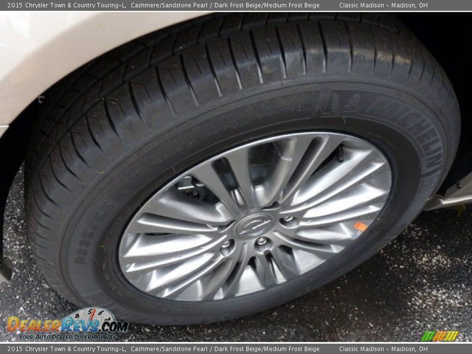 2015 Chrysler Town & Country Touring-L Cashmere/Sandstone Pearl / Dark Frost Beige/Medium Frost Beige Photo #4