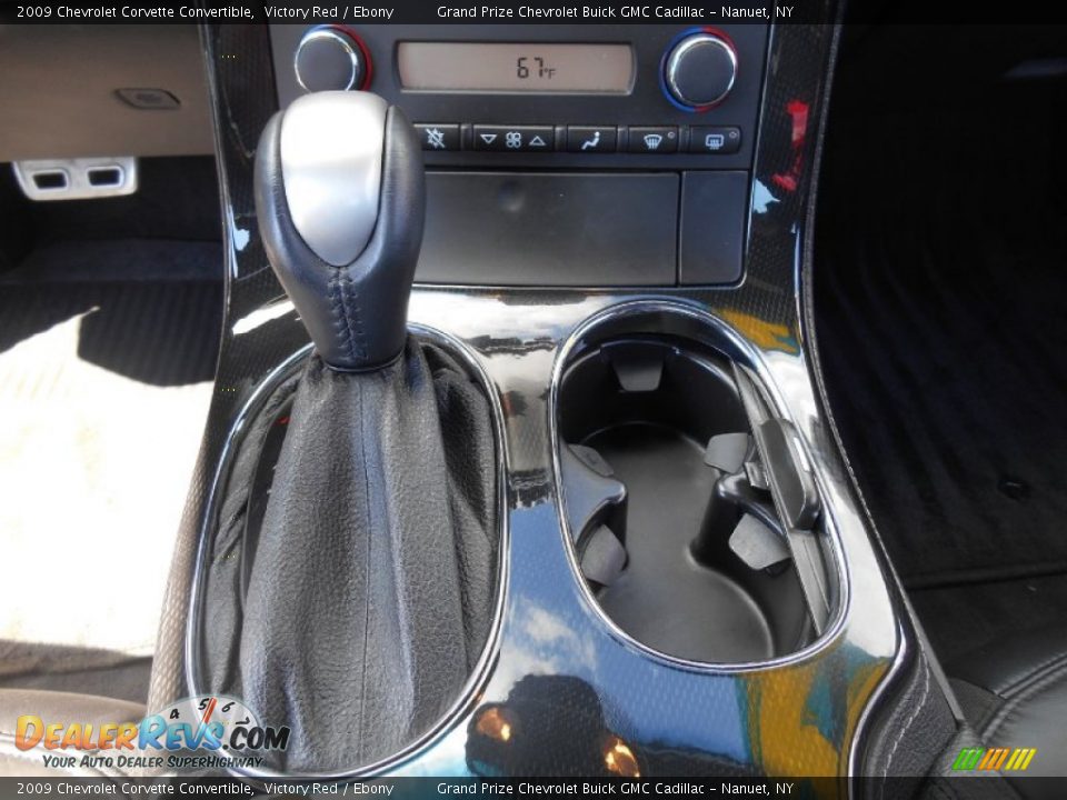 2009 Chevrolet Corvette Convertible Shifter Photo #14