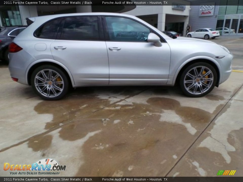 2011 Porsche Cayenne Turbo Classic Silver Metallic / Black Photo #8