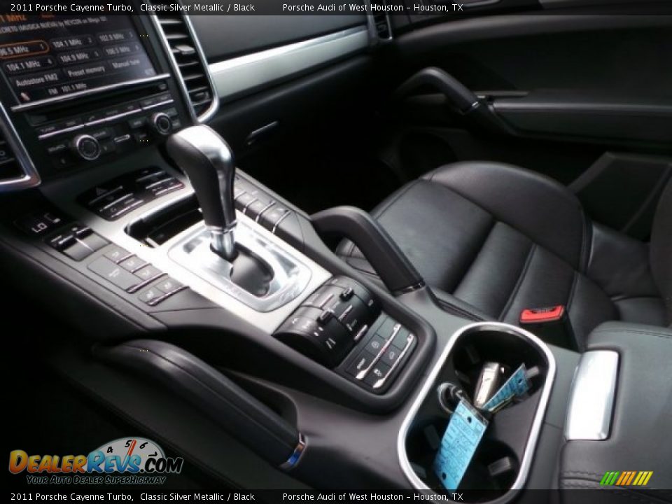 2011 Porsche Cayenne Turbo Classic Silver Metallic / Black Photo #20