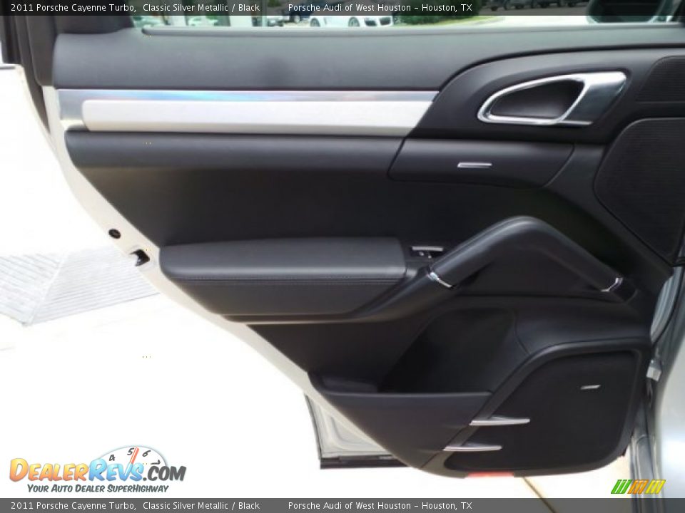 2011 Porsche Cayenne Turbo Classic Silver Metallic / Black Photo #29