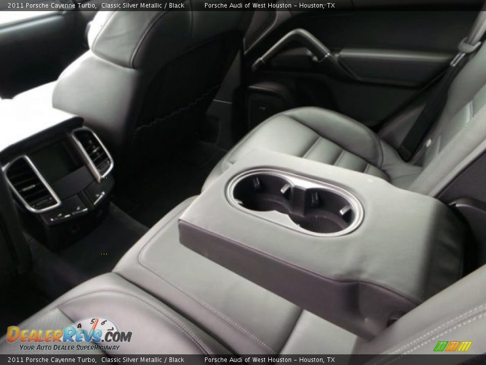 2011 Porsche Cayenne Turbo Classic Silver Metallic / Black Photo #32