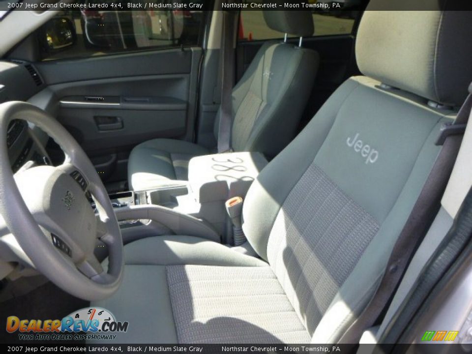 2007 Jeep Grand Cherokee Laredo 4x4 Black / Medium Slate Gray Photo #8