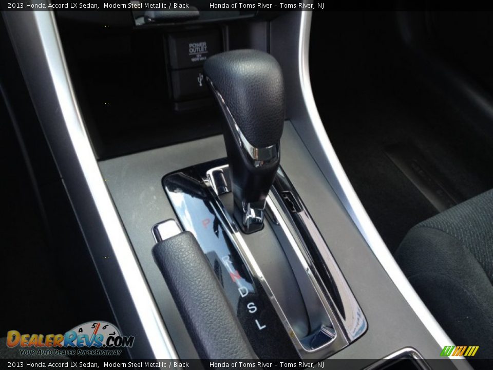 2013 Honda Accord LX Sedan Modern Steel Metallic / Black Photo #16