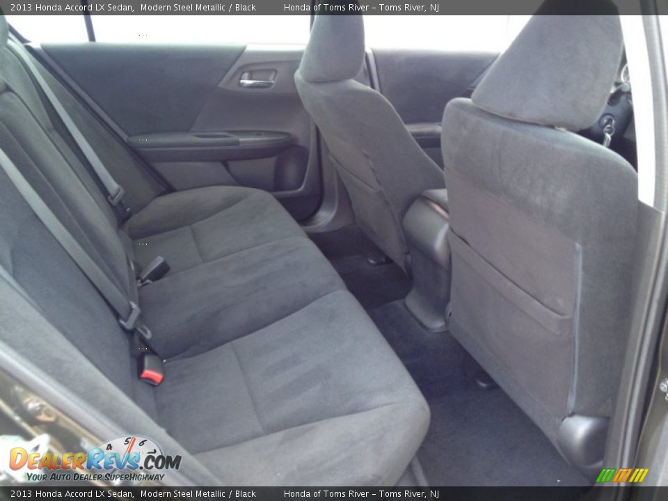 2013 Honda Accord LX Sedan Modern Steel Metallic / Black Photo #25