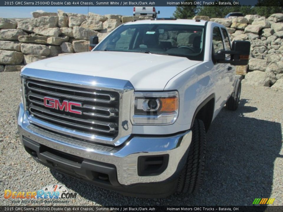 2015 GMC Sierra 2500HD Double Cab 4x4 Chassis Summit White / Jet Black/Dark Ash Photo #2