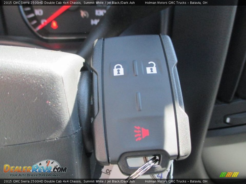 Keys of 2015 GMC Sierra 2500HD Double Cab 4x4 Chassis Photo #8