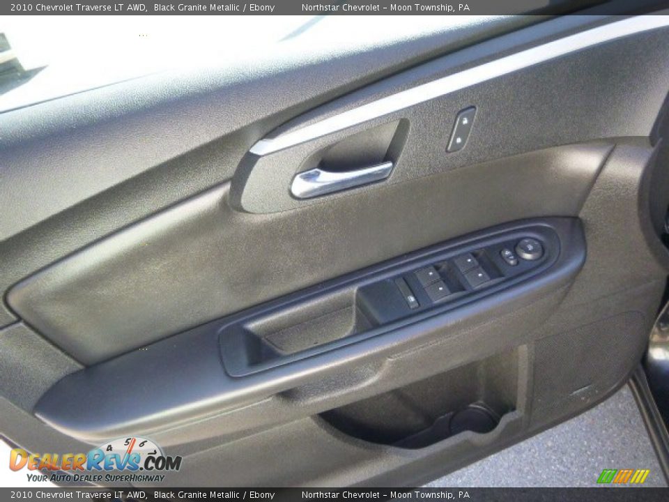 2010 Chevrolet Traverse LT AWD Black Granite Metallic / Ebony Photo #11