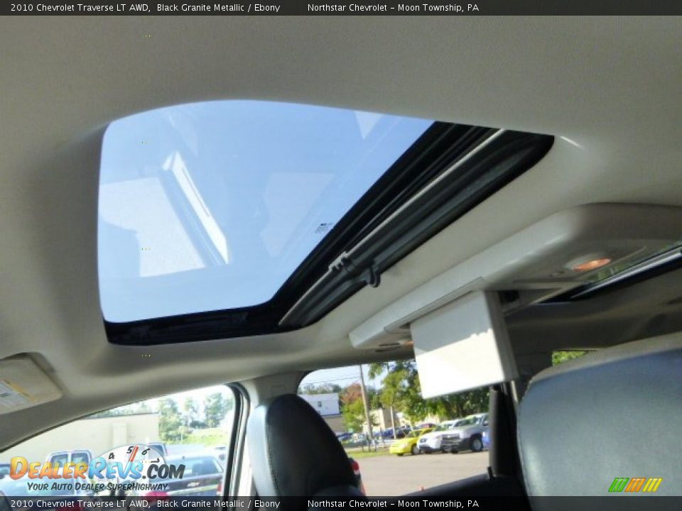 2010 Chevrolet Traverse LT AWD Black Granite Metallic / Ebony Photo #12