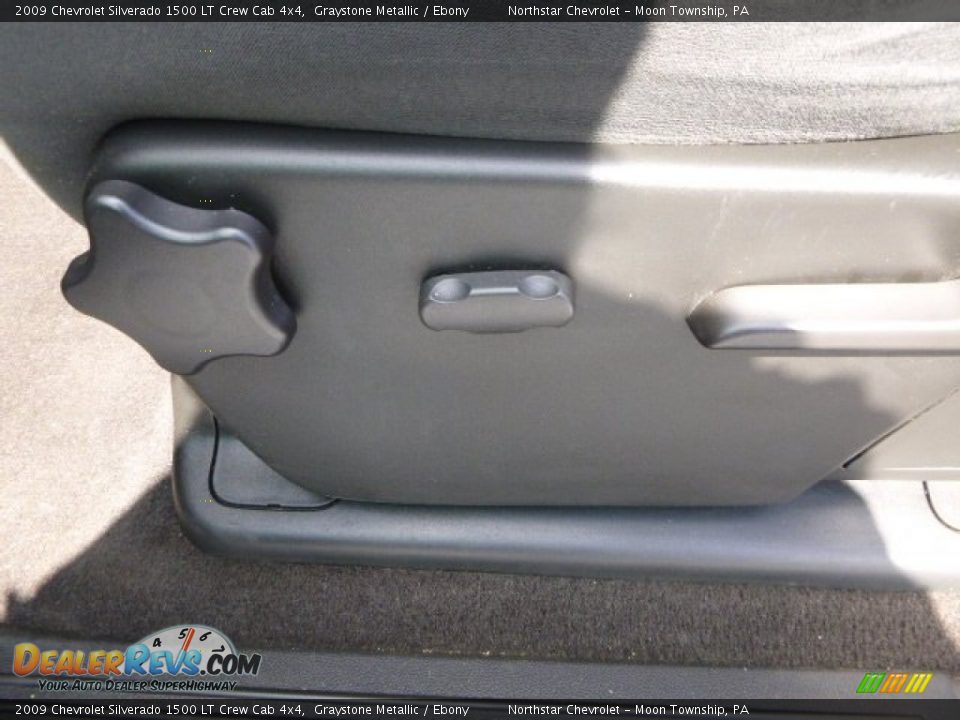 2009 Chevrolet Silverado 1500 LT Crew Cab 4x4 Graystone Metallic / Ebony Photo #16