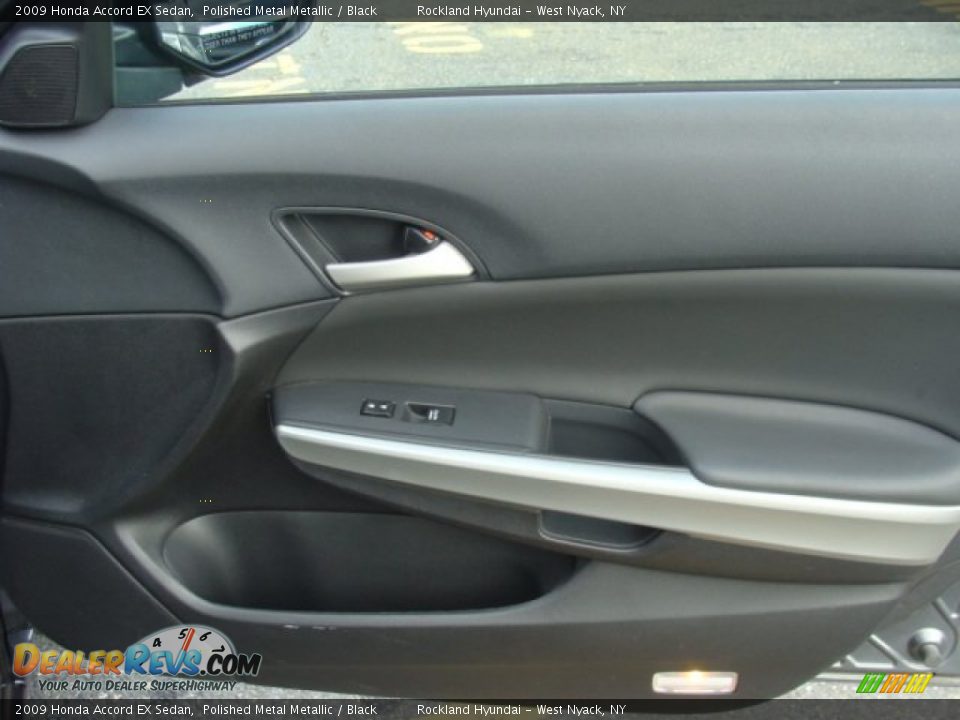 2009 Honda Accord EX Sedan Polished Metal Metallic / Black Photo #23