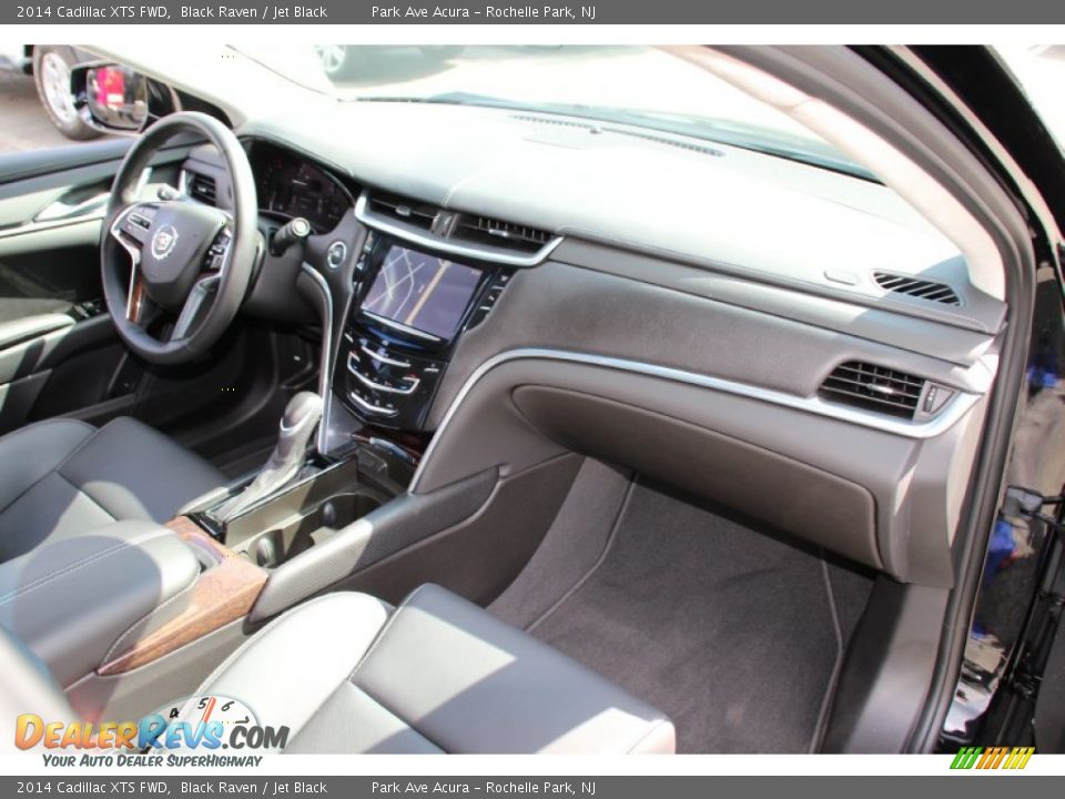Dashboard of 2014 Cadillac XTS FWD Photo #26