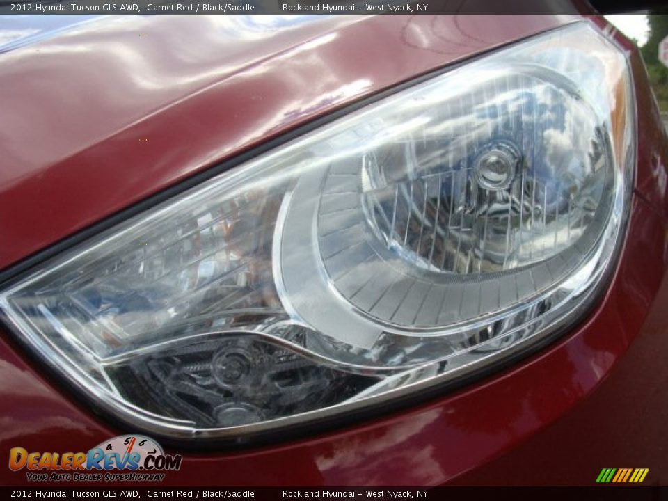 2012 Hyundai Tucson GLS AWD Garnet Red / Black/Saddle Photo #29