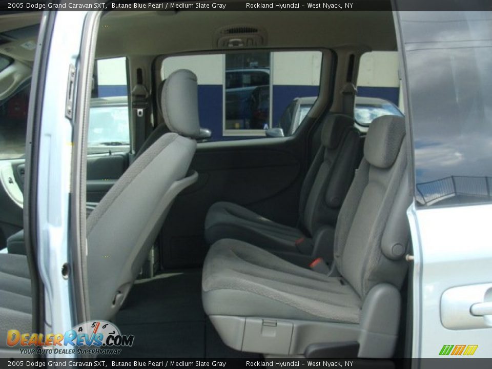 2005 Dodge Grand Caravan SXT Butane Blue Pearl / Medium Slate Gray Photo #15