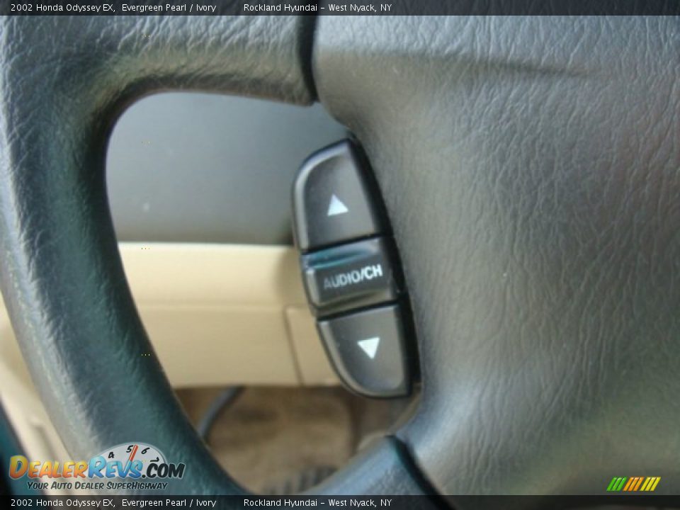 2002 Honda Odyssey EX Evergreen Pearl / Ivory Photo #10
