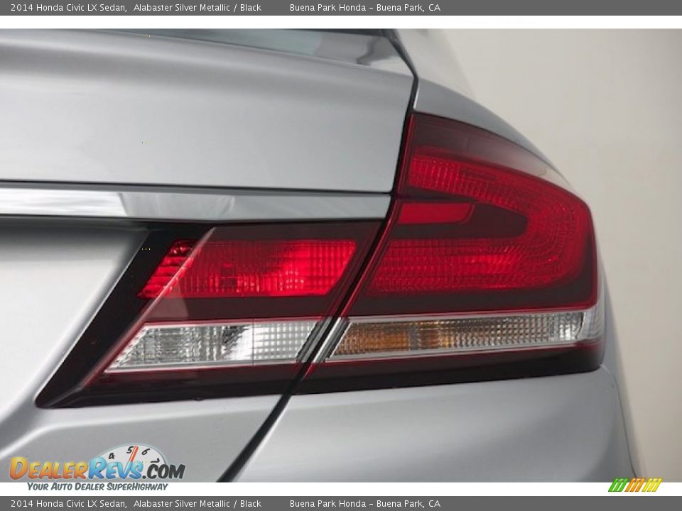 2014 Honda Civic LX Sedan Alabaster Silver Metallic / Black Photo #4
