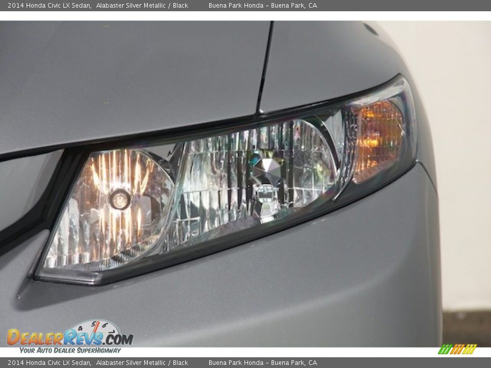2014 Honda Civic LX Sedan Alabaster Silver Metallic / Black Photo #5