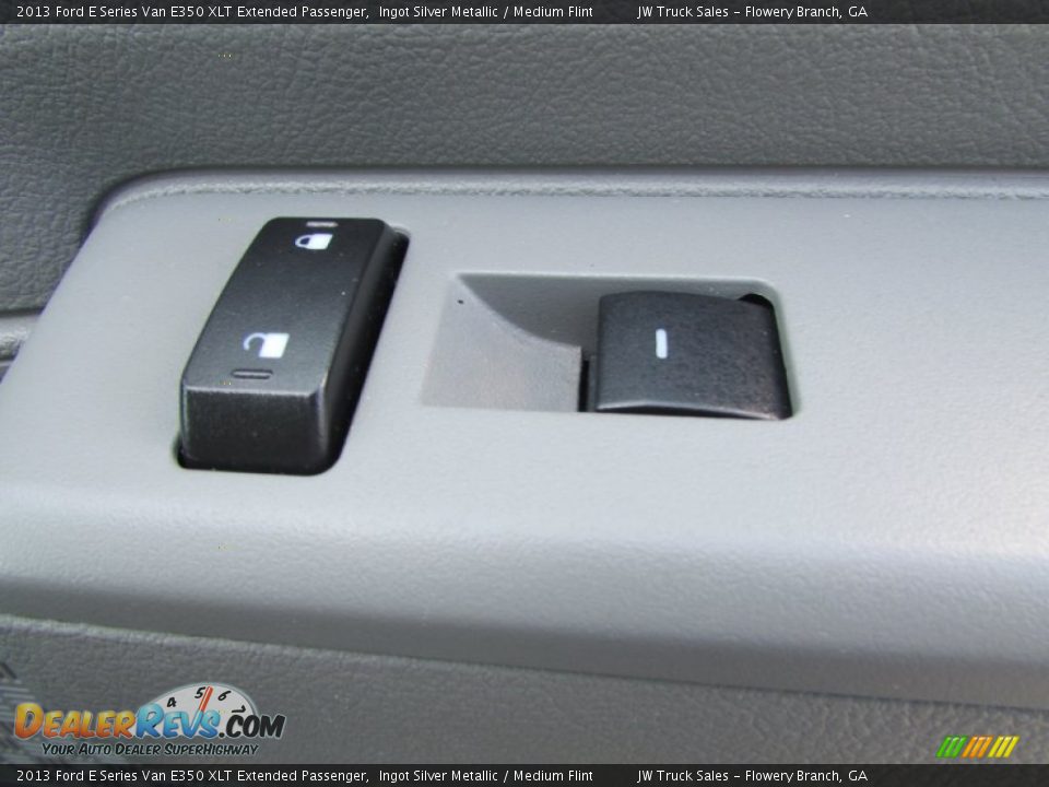 2013 Ford E Series Van E350 XLT Extended Passenger Ingot Silver Metallic / Medium Flint Photo #20