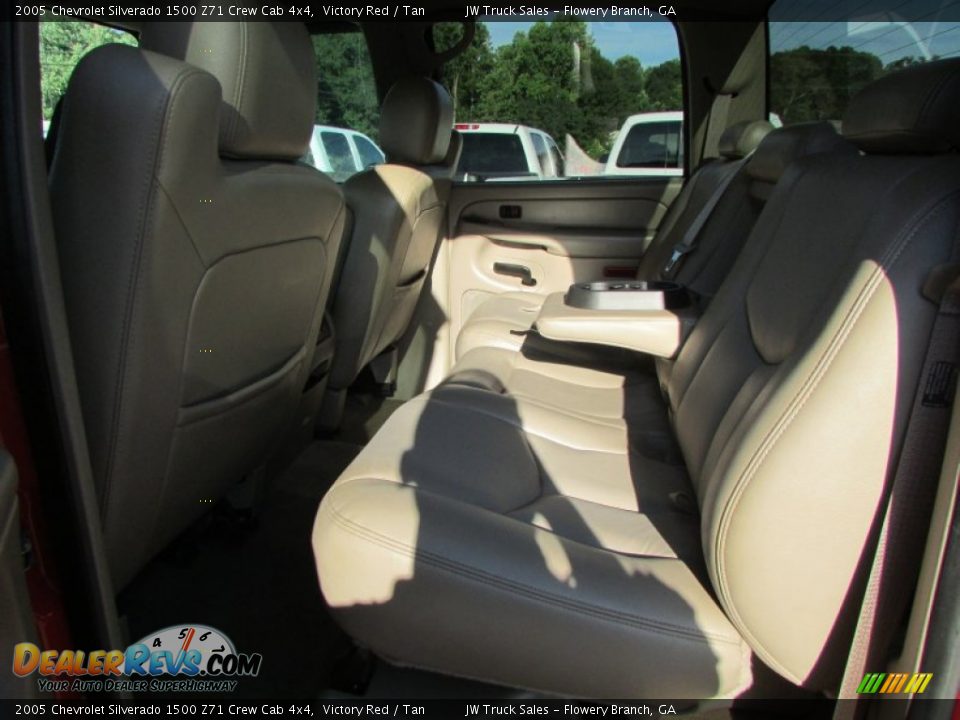 2005 Chevrolet Silverado 1500 Z71 Crew Cab 4x4 Victory Red / Tan Photo #30