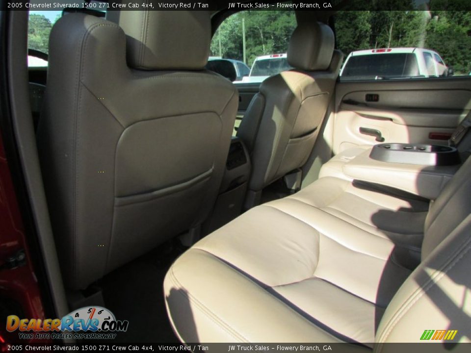 2005 Chevrolet Silverado 1500 Z71 Crew Cab 4x4 Victory Red / Tan Photo #31