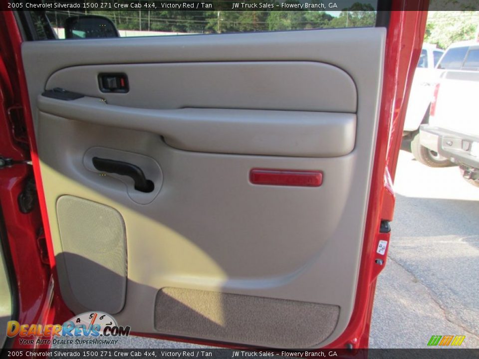 2005 Chevrolet Silverado 1500 Z71 Crew Cab 4x4 Victory Red / Tan Photo #32